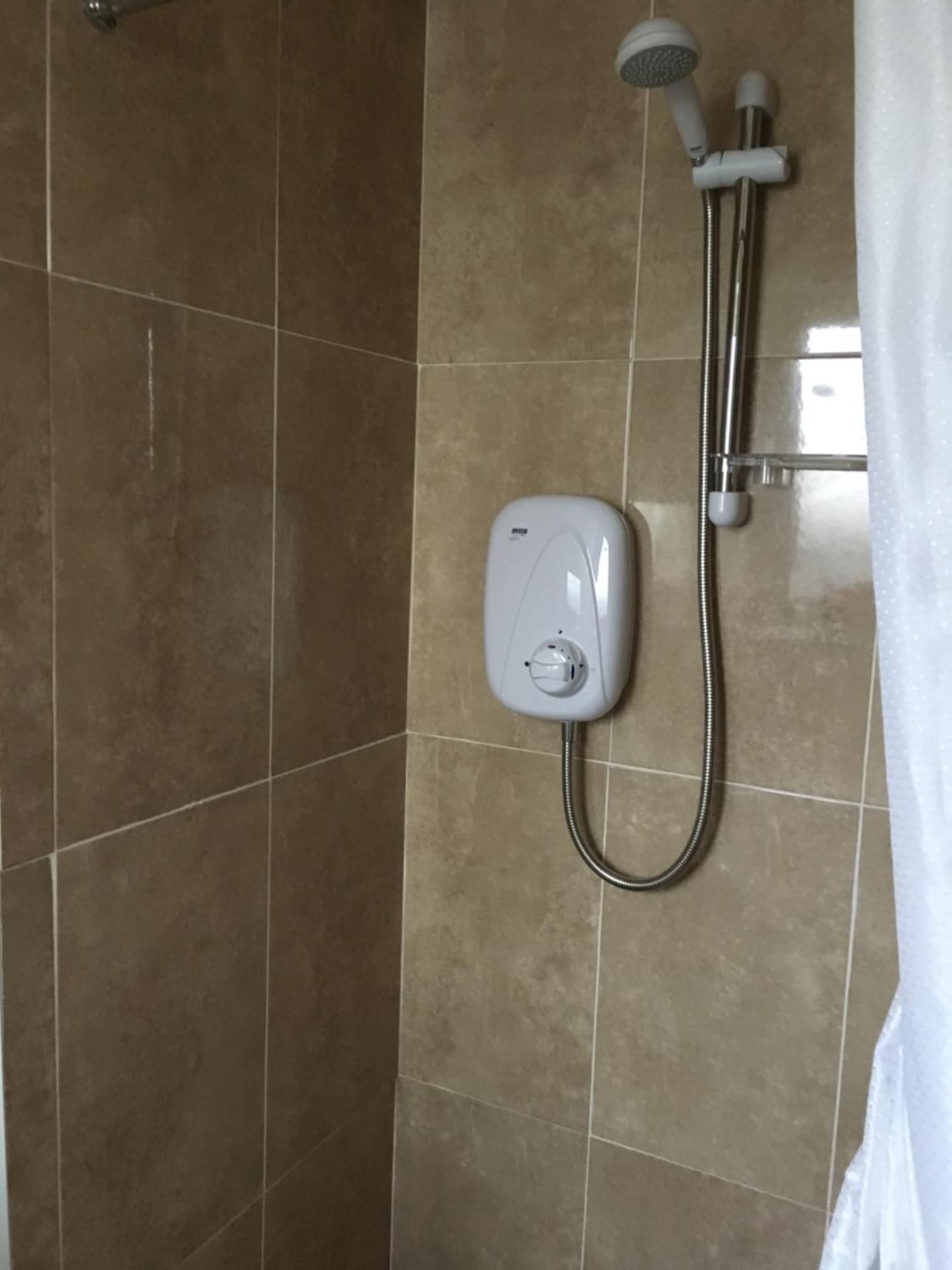 Private Double Rooms & Twin Rooms Rahoon 골웨이 외부 사진